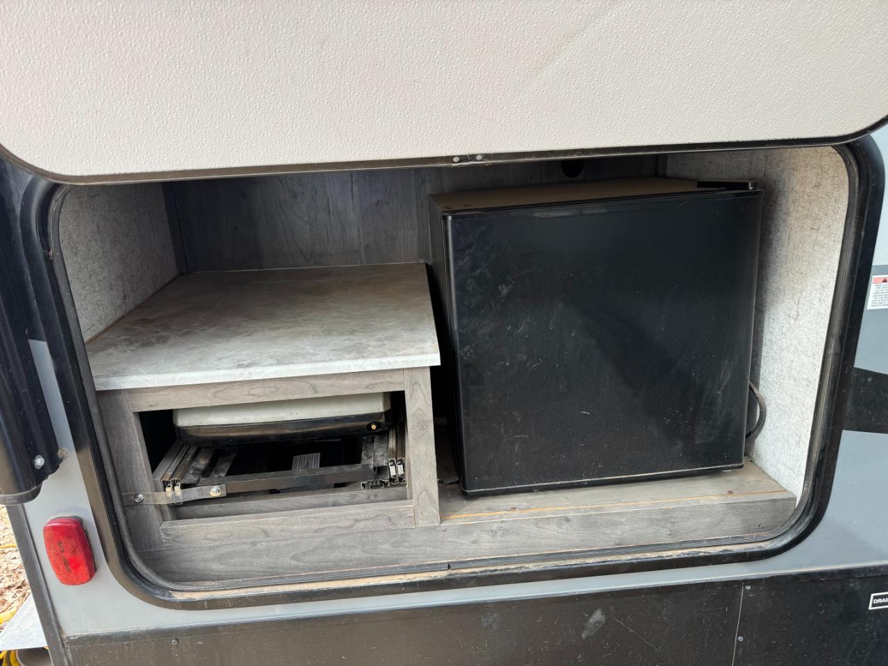 Forest River Coachmen Apex  2020