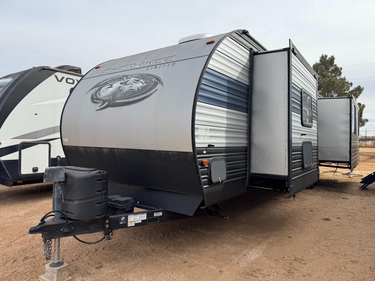 Forest River Cherokee  2020