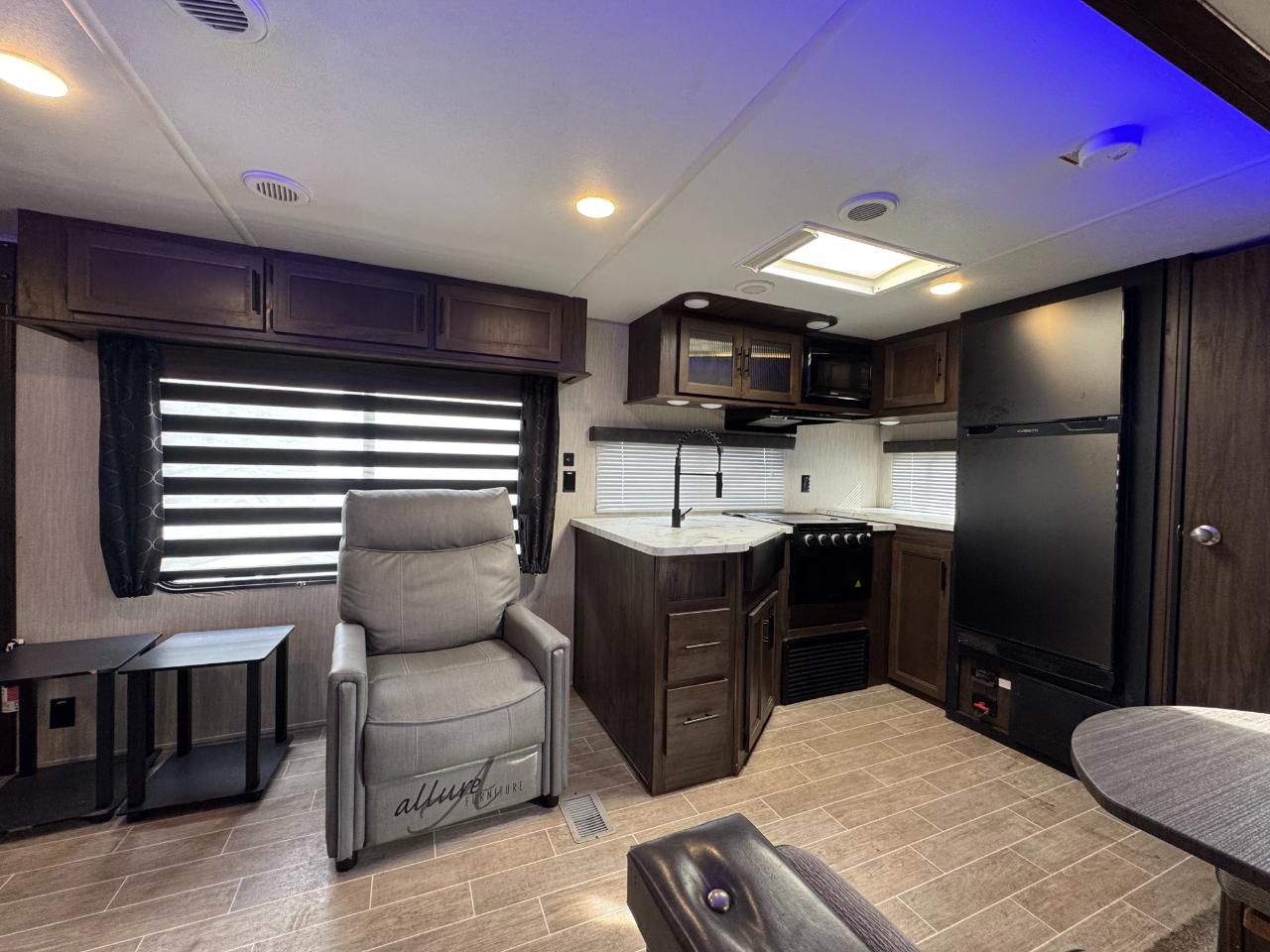 Forest River Cherokee  2020