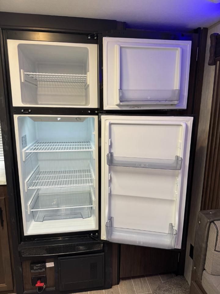 Forest River Cherokee  2020