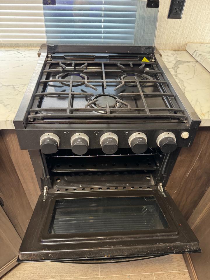 Forest River Cherokee  2020