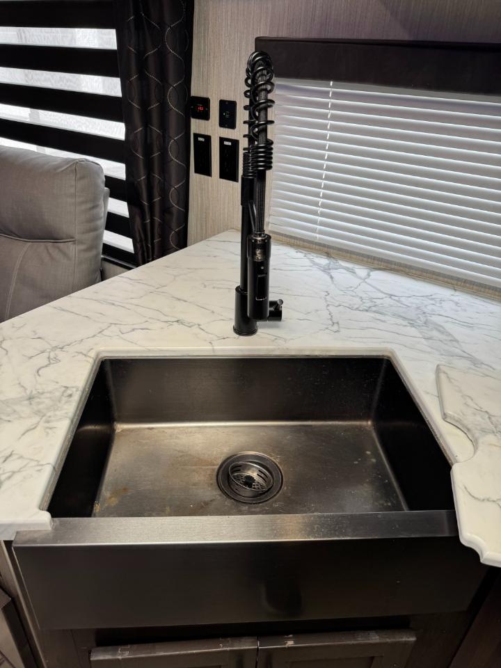 Forest River Cherokee  2020