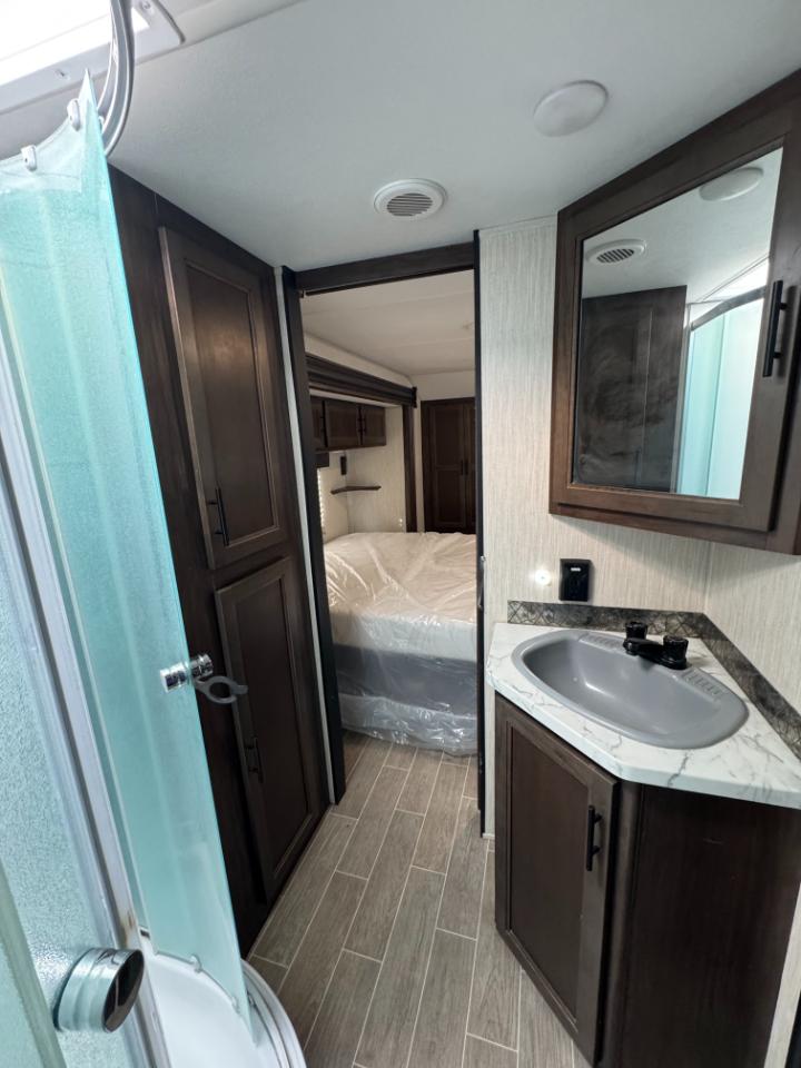 Forest River Cherokee  2020