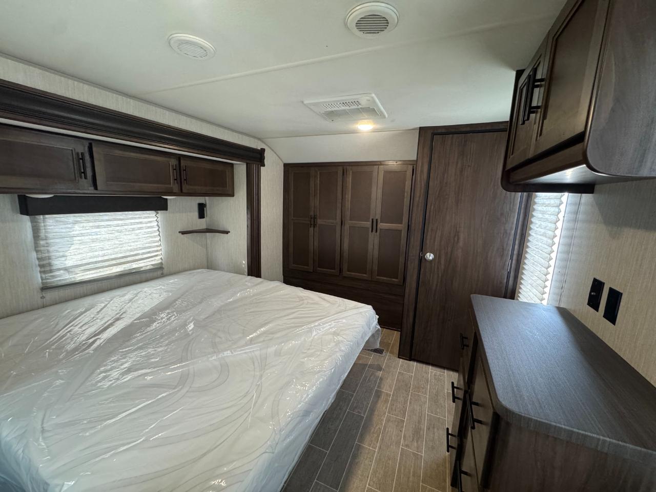 Forest River Cherokee  2020