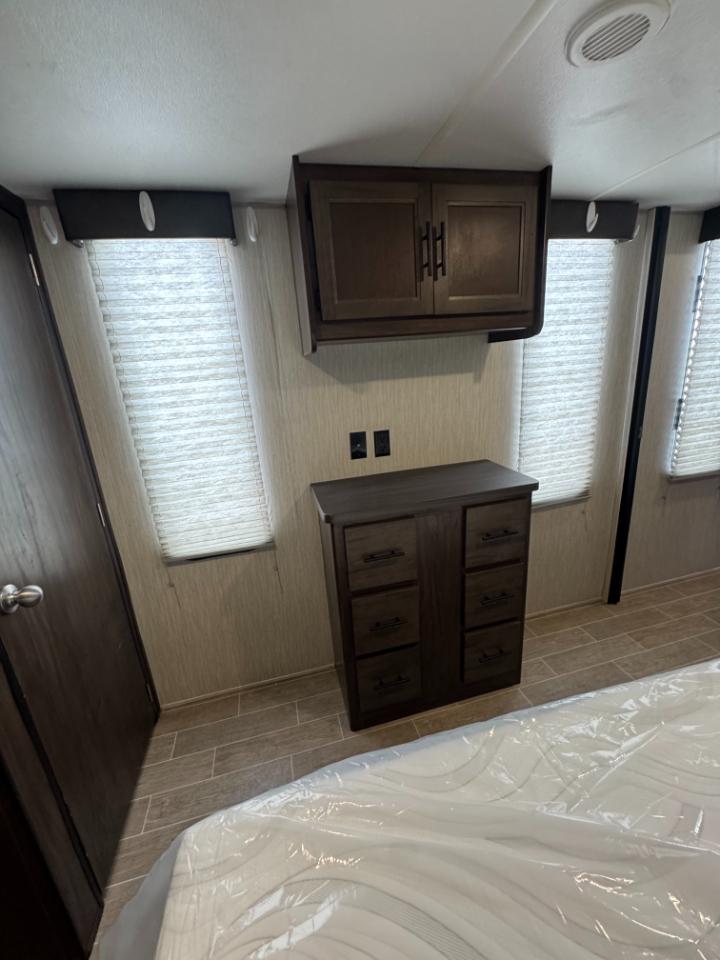 Forest River Cherokee  2020