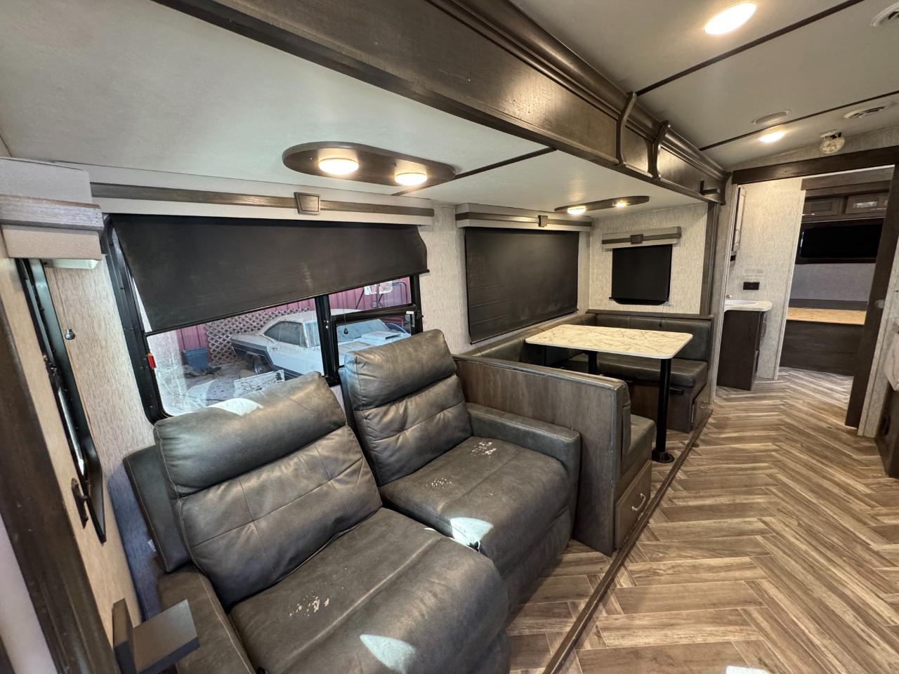 Dutchmen Astoria  2021