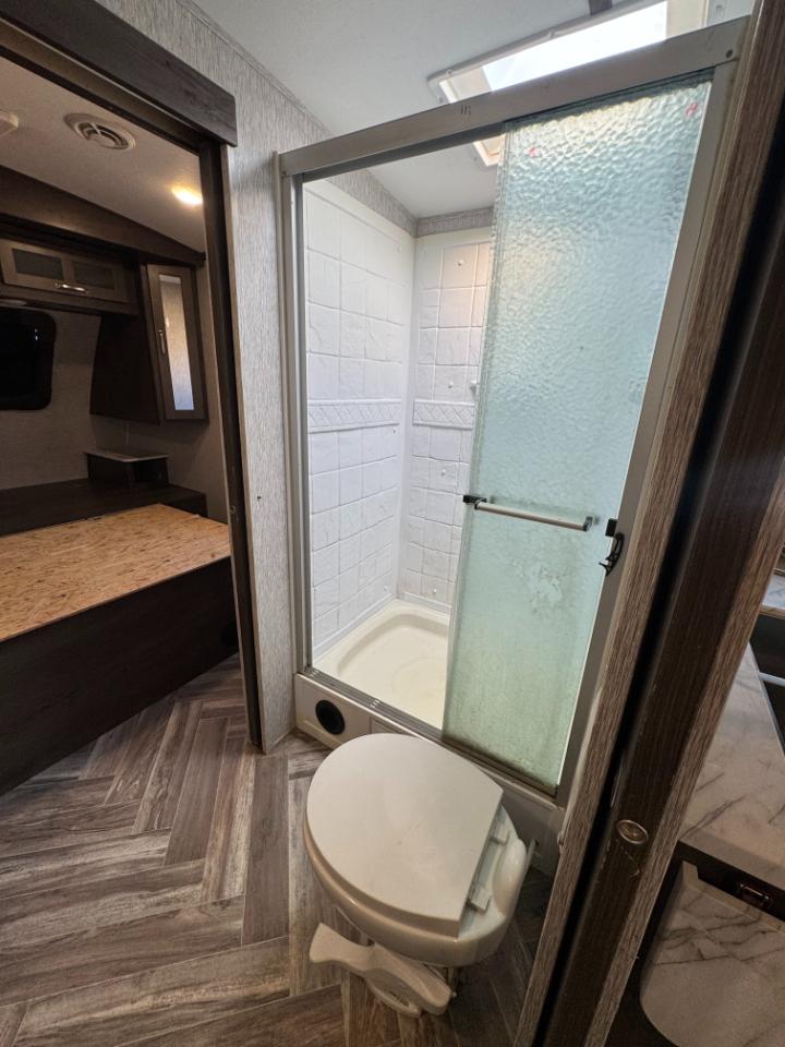 Dutchmen Astoria  2021