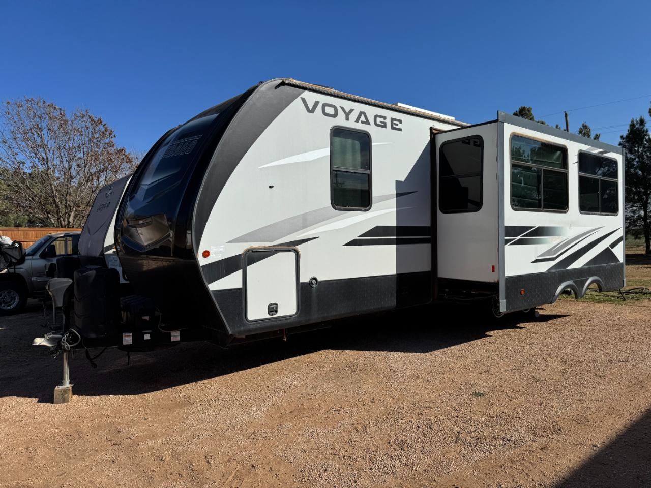 Winnebago Voyage  2021