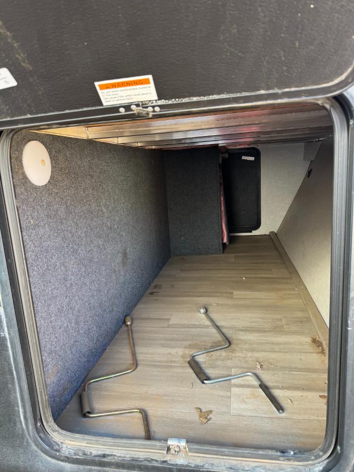 Winnebago Voyage  2021