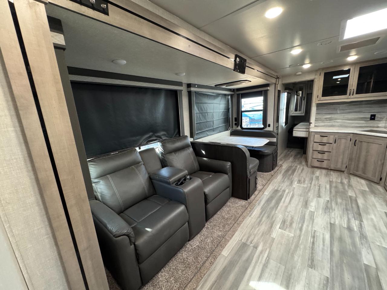 Winnebago Voyage  2021