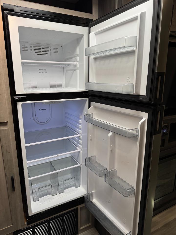 Winnebago Voyage  2021