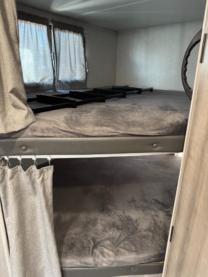 Winnebago Voyage  2021