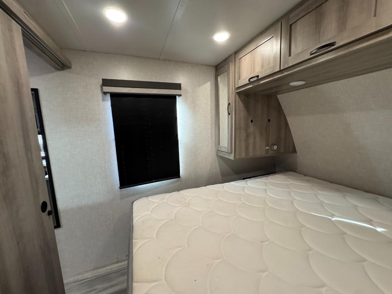 Winnebago Voyage  2021