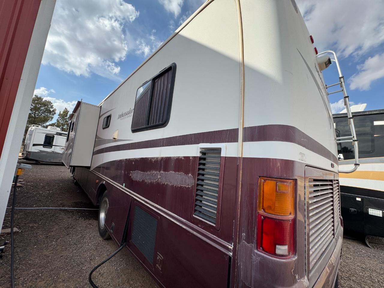 Holiday Rambler Ambassador  2000