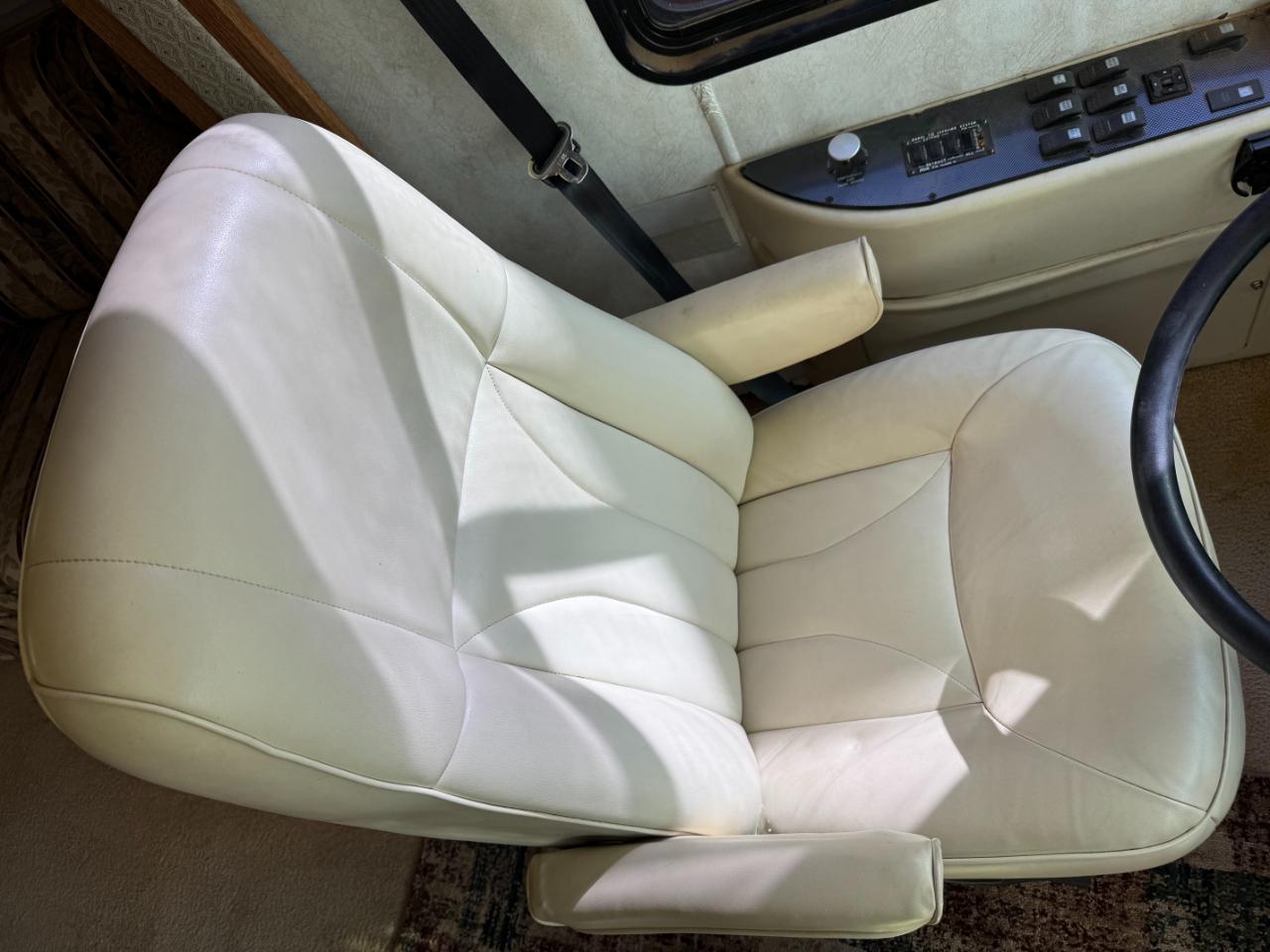 Holiday Rambler Ambassador  2000