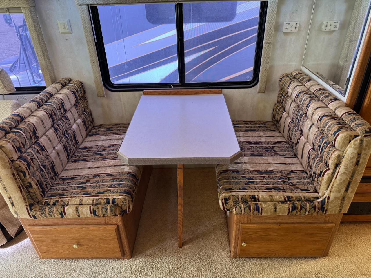 Holiday Rambler Ambassador  2000