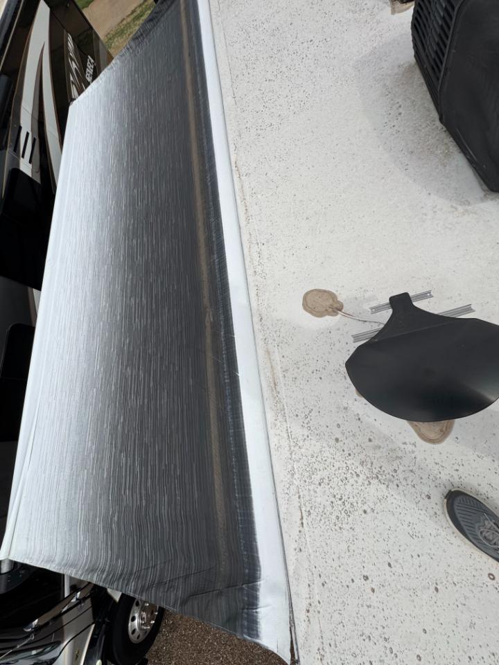 Thor Motor Coach Hurricane   2019