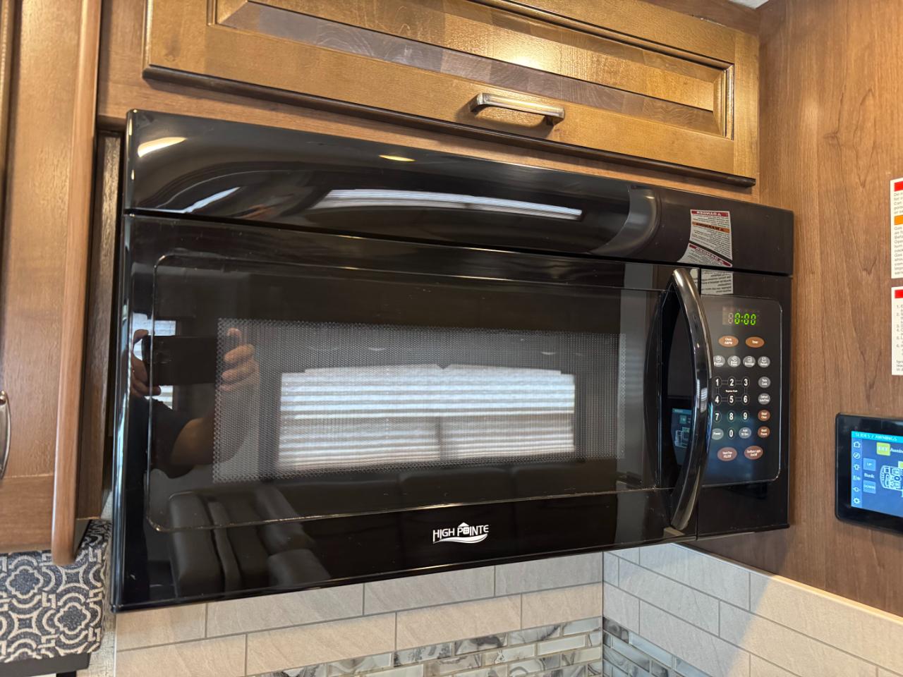 Thor Motor Coach Hurricane   2019