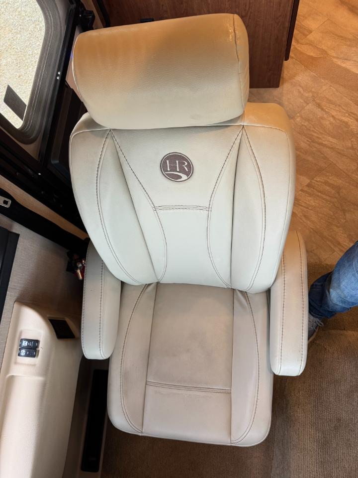 Holiday Rambler Vacationer  2017