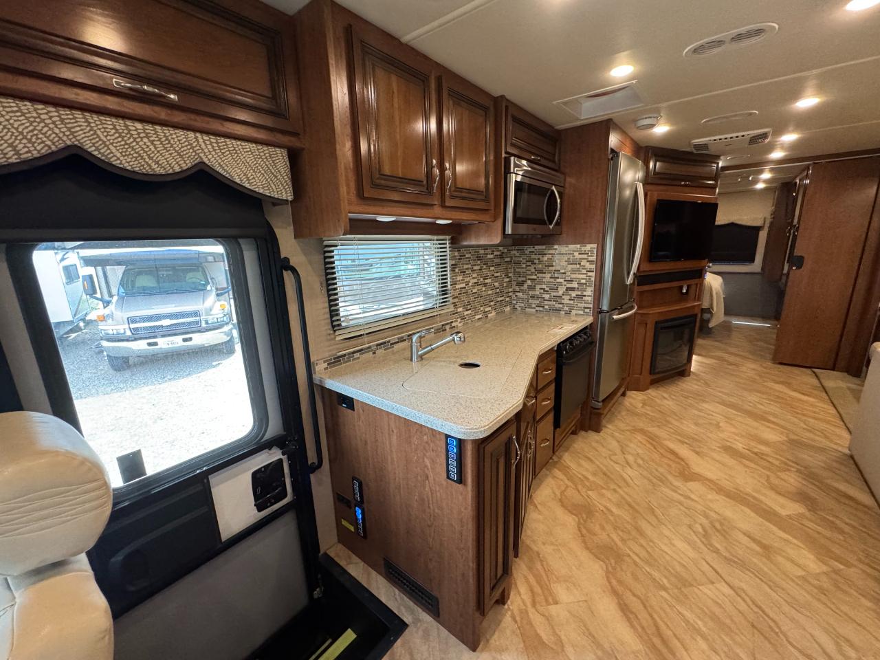 Holiday Rambler Vacationer  2017