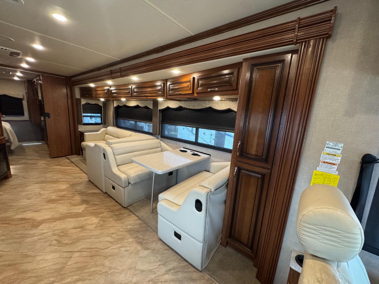 Holiday Rambler Vacationer  2017