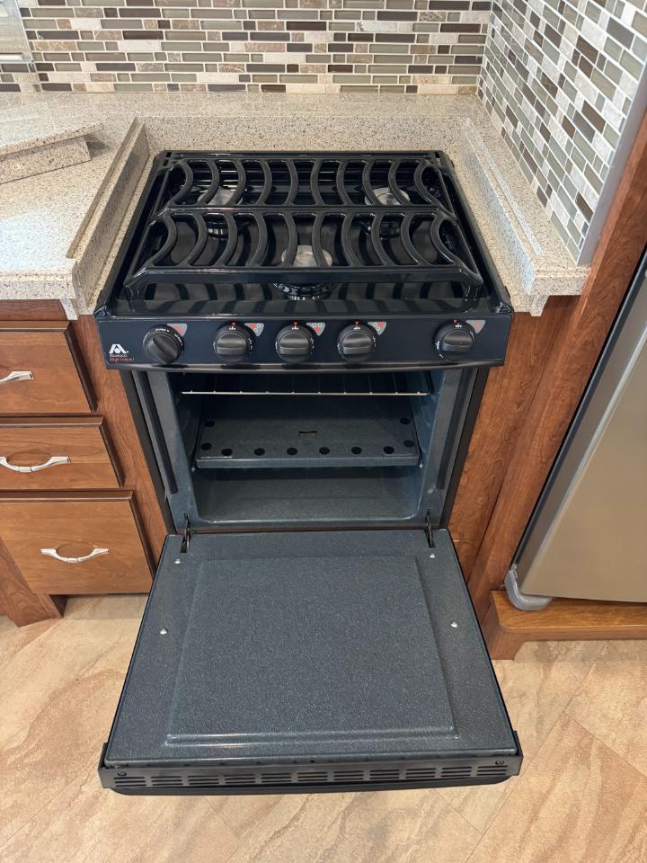 Holiday Rambler Vacationer  2017