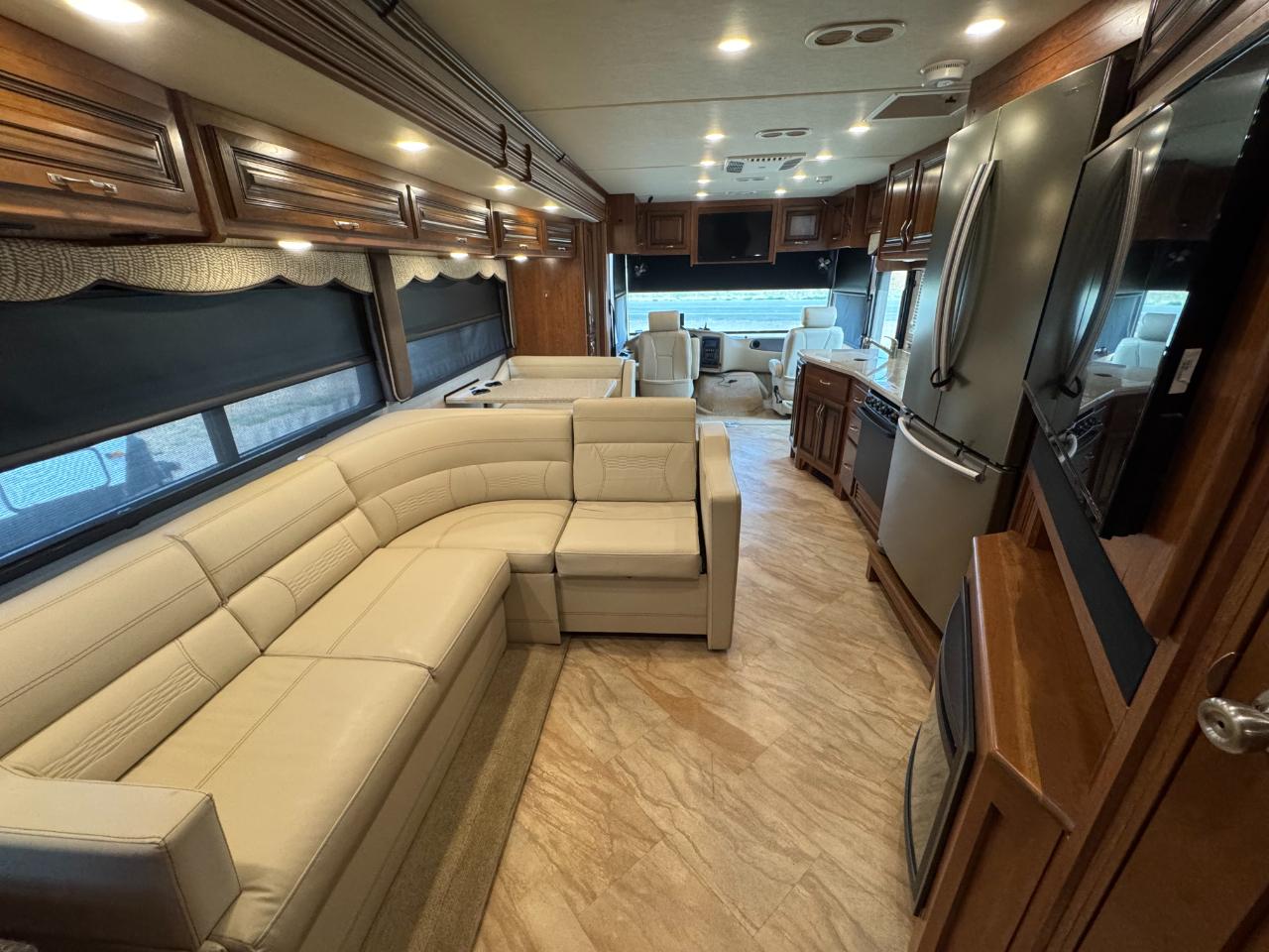 Holiday Rambler Vacationer  2017