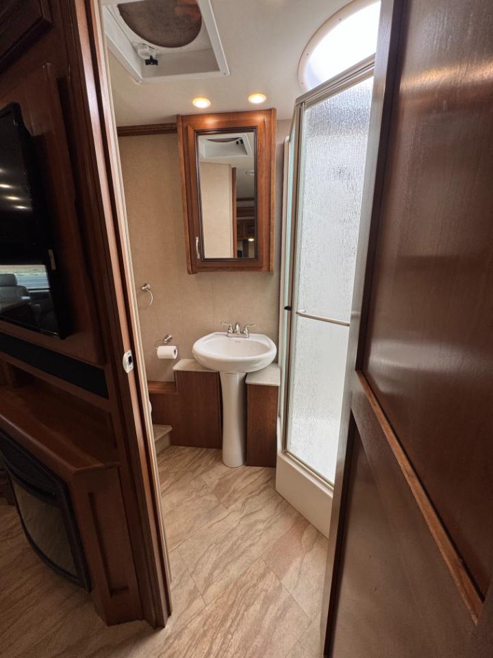 Holiday Rambler Vacationer  2017