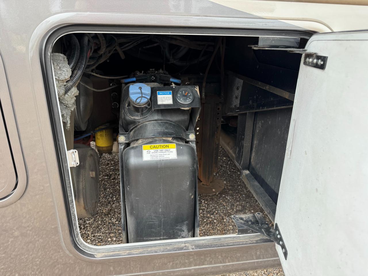 Thor Motor Coach Palazzo  2014