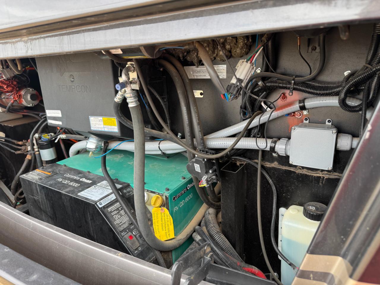 Thor Motor Coach Palazzo  2014