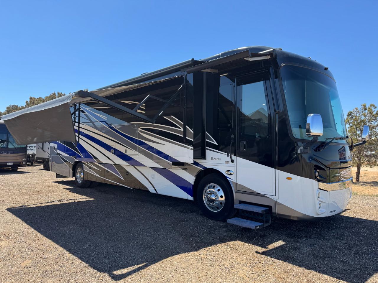 Entegra Coach Reatta  2022