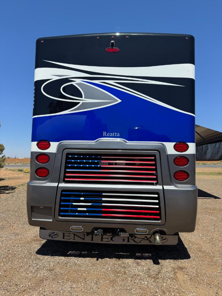 Entegra Coach Reatta  2022