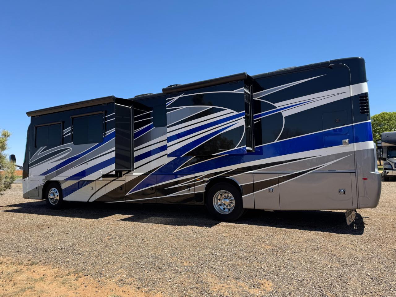 Entegra Coach Reatta  2022