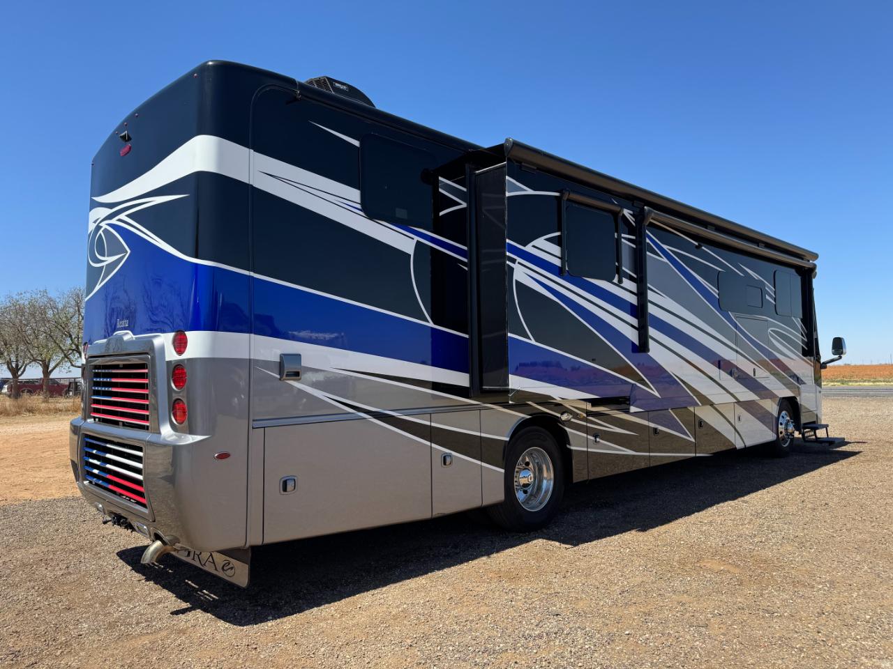 Entegra Coach Reatta  2022