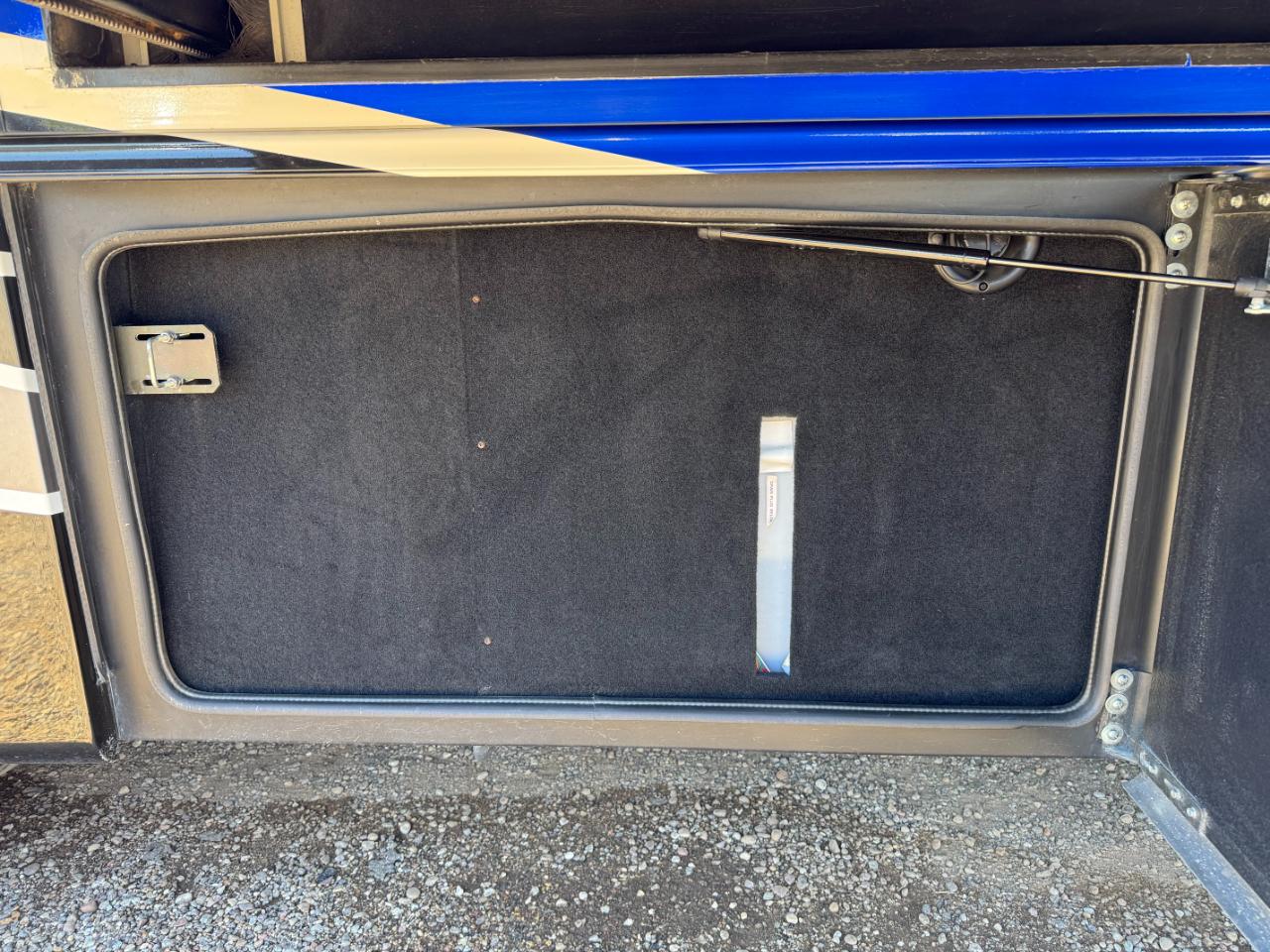 Entegra Coach Reatta  2022