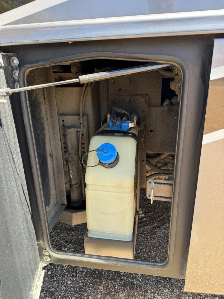 Entegra Coach Reatta  2022