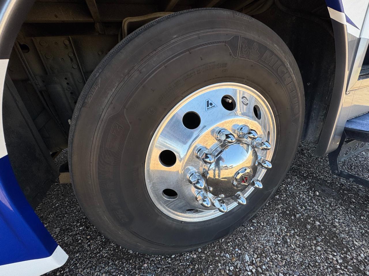 Entegra Coach Reatta  2022