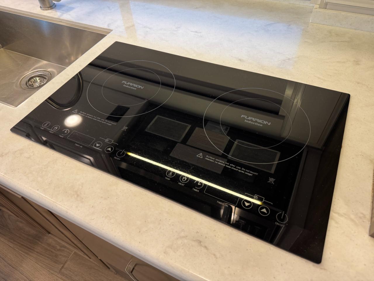 Entegra Coach Reatta  2022