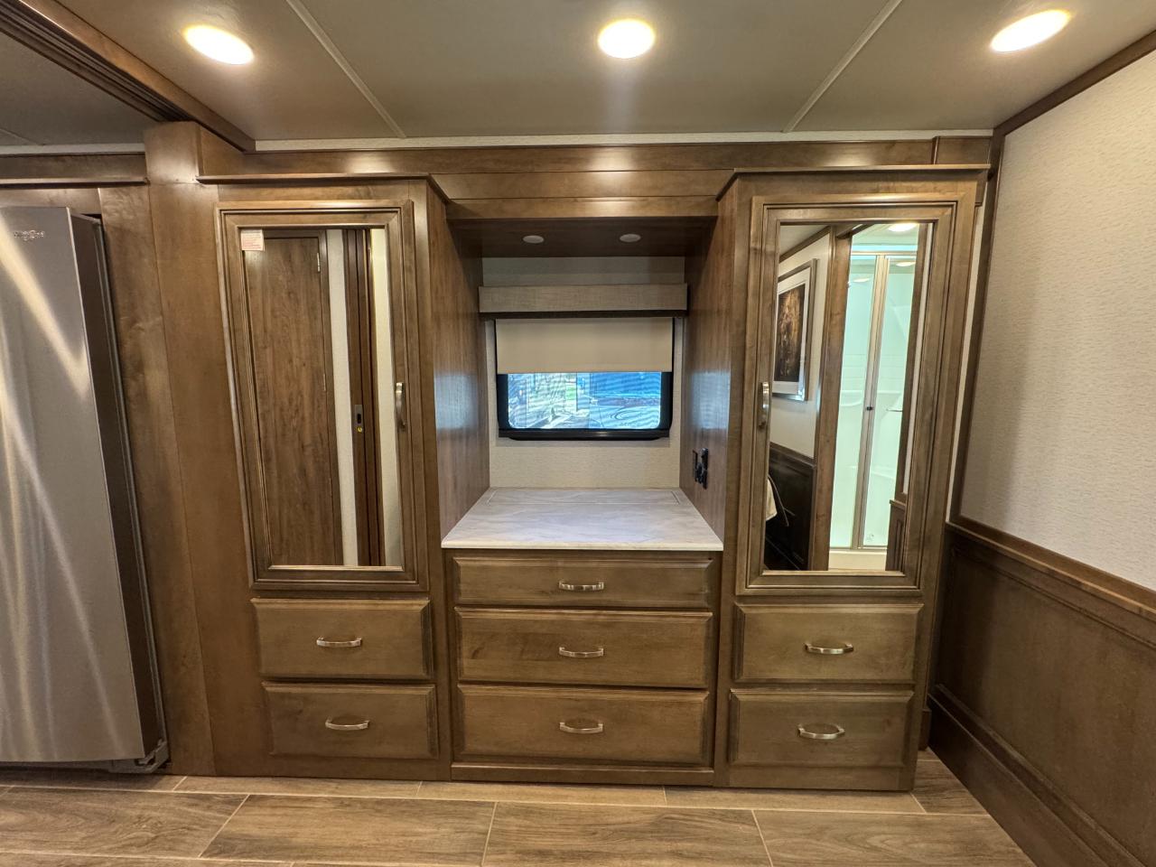 Entegra Coach Reatta  2022