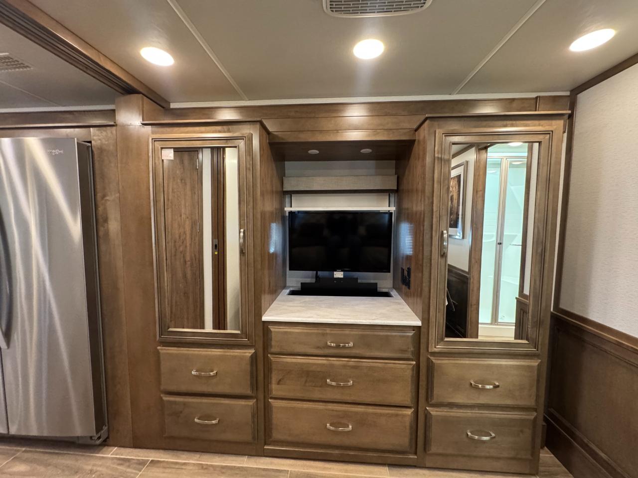 Entegra Coach Reatta  2022