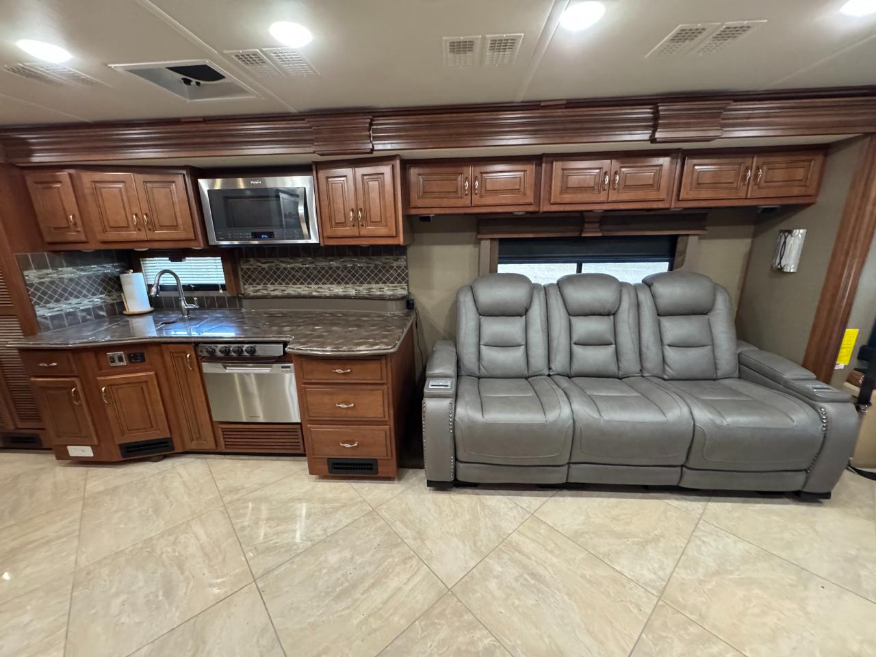 Fleetwood Discovery  2015