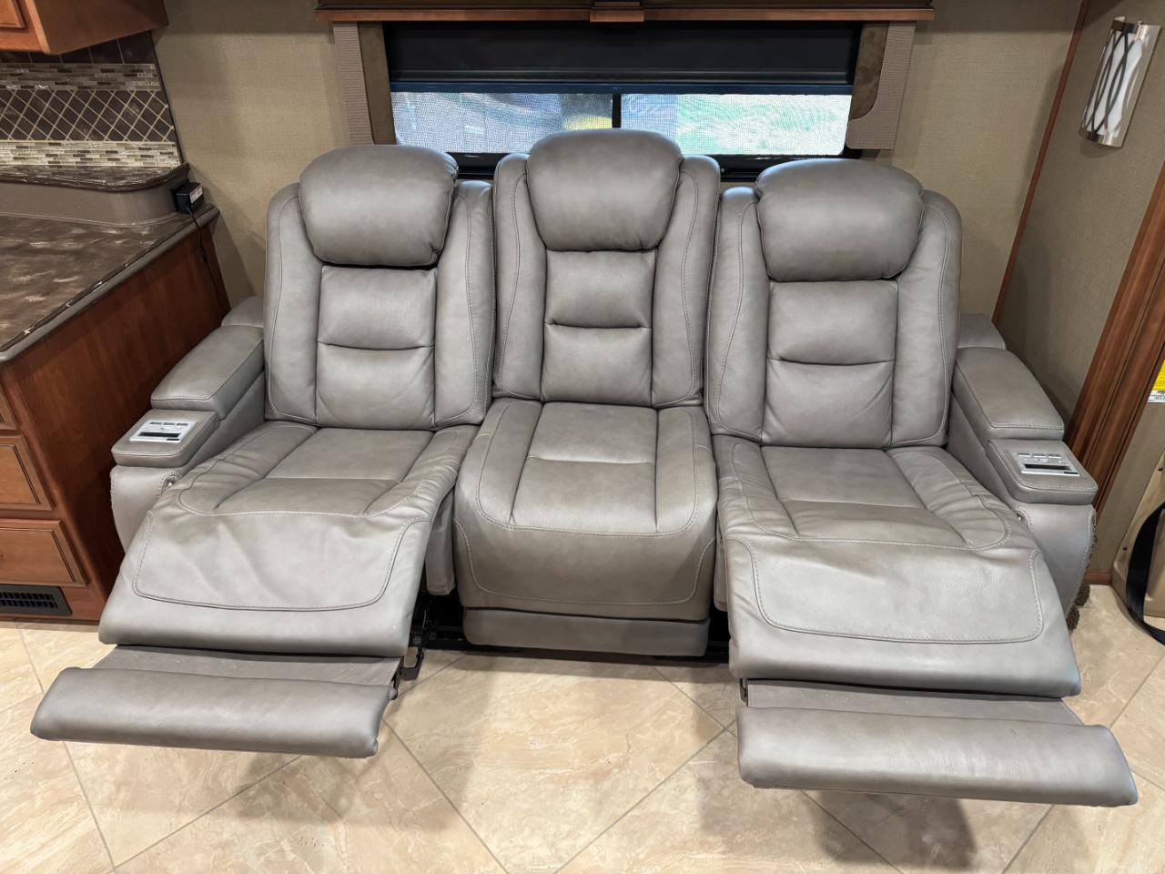 Fleetwood Discovery  2015