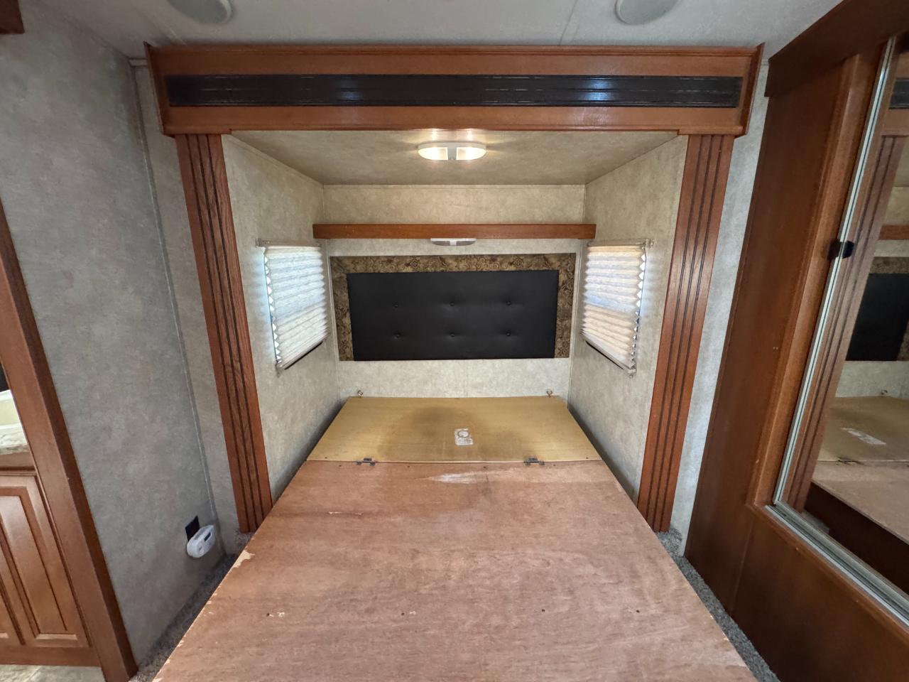 Keystone RV Cougar  2014