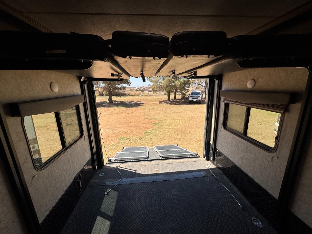 Forest River Fury Toyhauler  2018