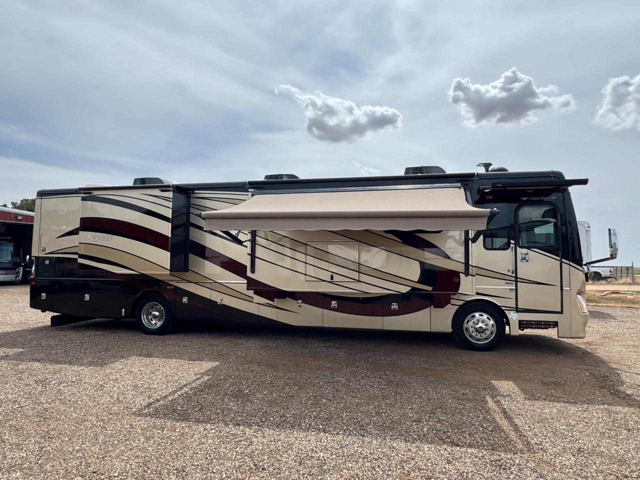 Fleetwood Discovery  2015