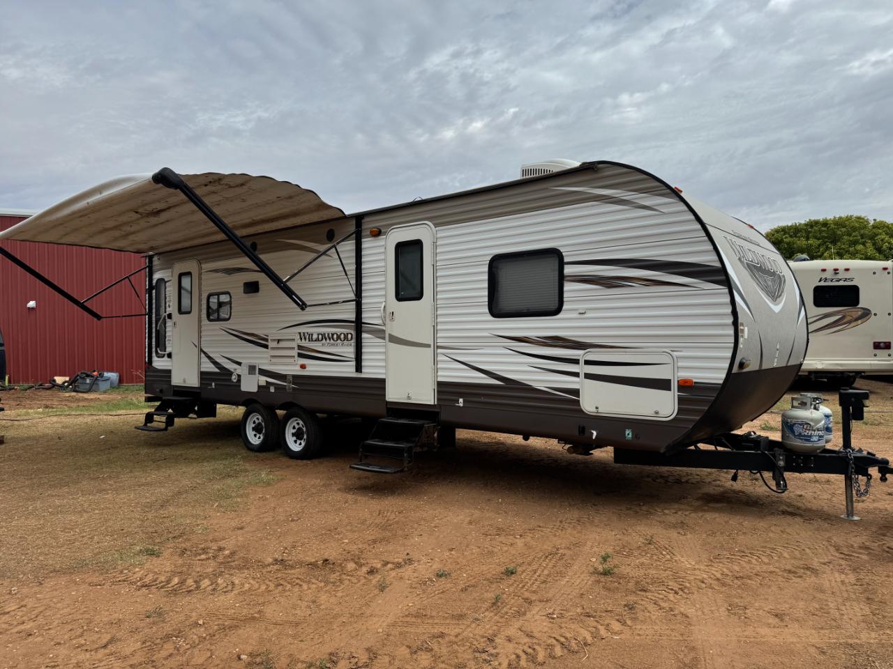 2017 Forest River Wildwood 27RLSS
