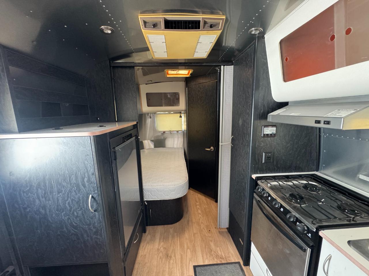 Airstream Bambi  2004