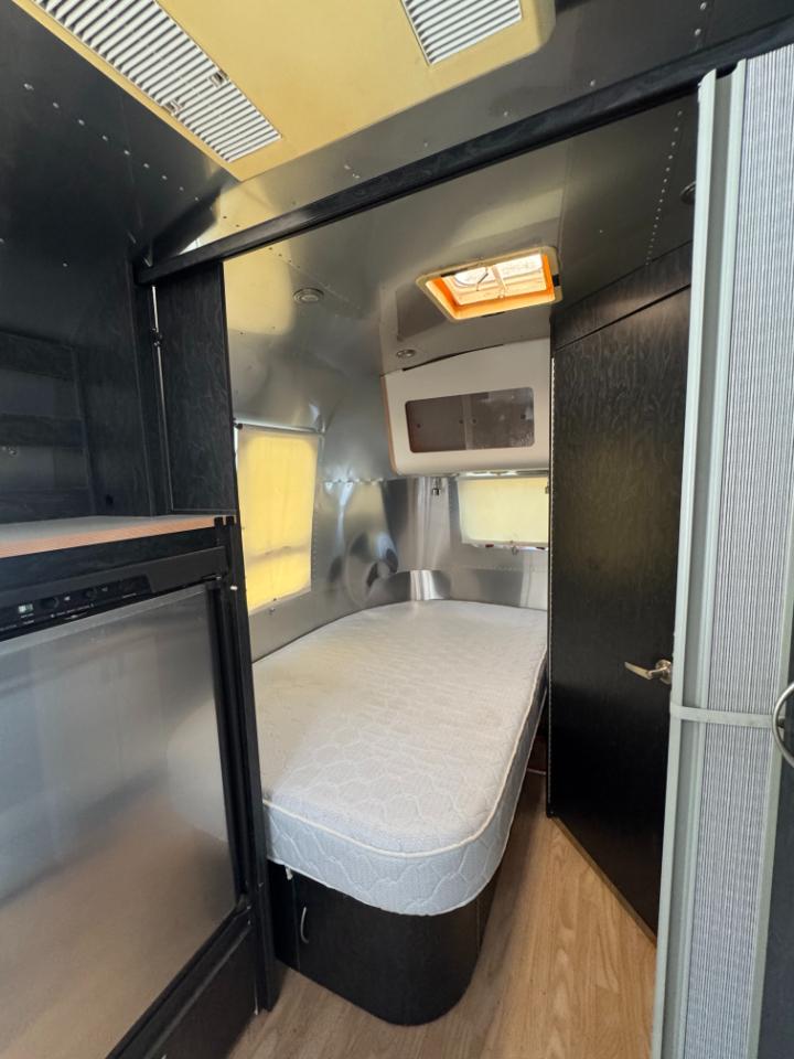 Airstream Bambi  2004