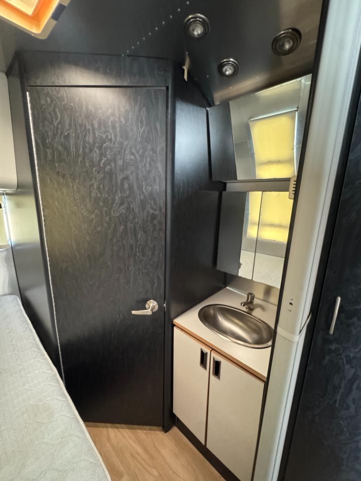 Airstream Bambi  2004