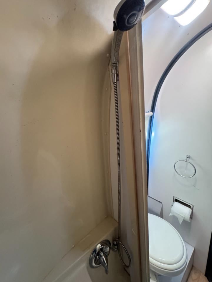 Airstream Bambi  2004